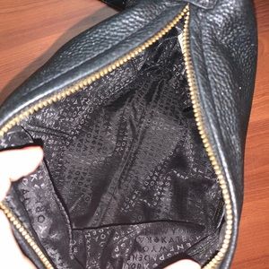 kate spade Bags - Kate Spade Grant Park Starla Leather Crossbody kate spade Bags - Kate Spade Grant Park Starla Leather Crossbody
